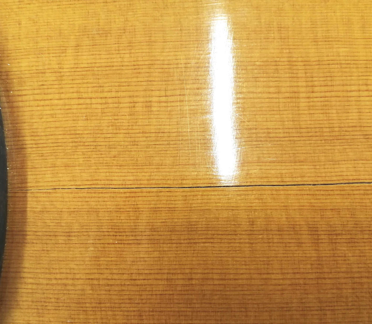 ブリッジ下割れあり