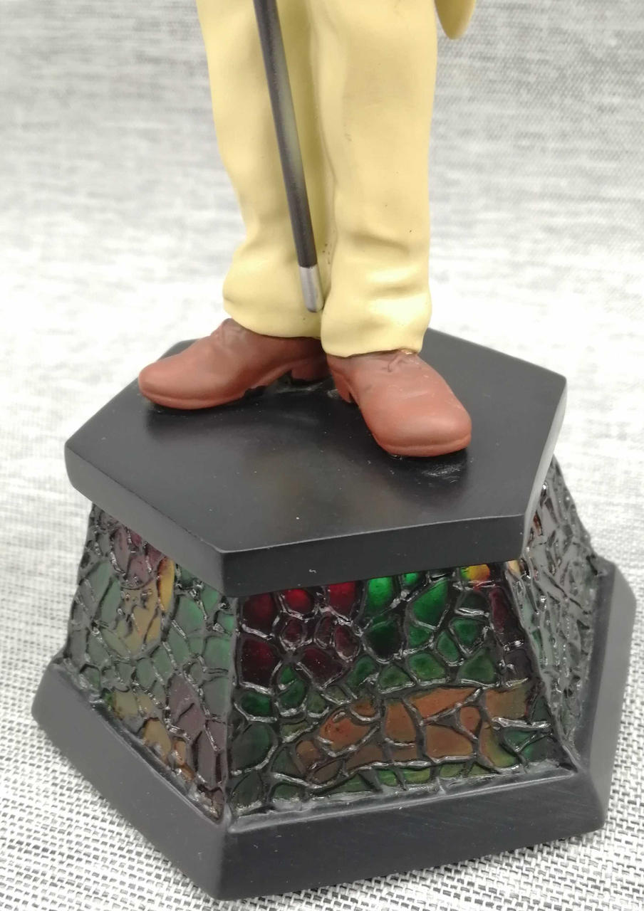 一部に細かいキズ・汚れあります。