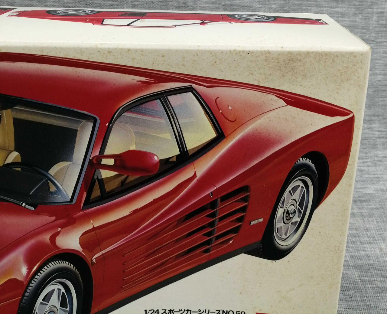 ★【未組立品】タミヤ　FERRARI TESTAROSSA プラモデル タミヤ1/24フェラーリ・テスタロッサ 古いプラモデル未組立