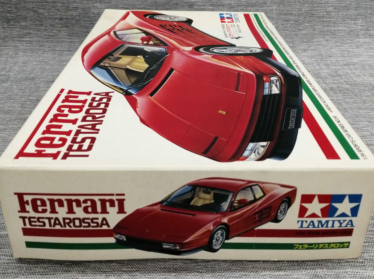 ★【未組立品】タミヤ　FERRARI TESTAROSSA プラモデル タミヤ1/24フェラーリ・テスタロッサ 古いプラモデル未組立