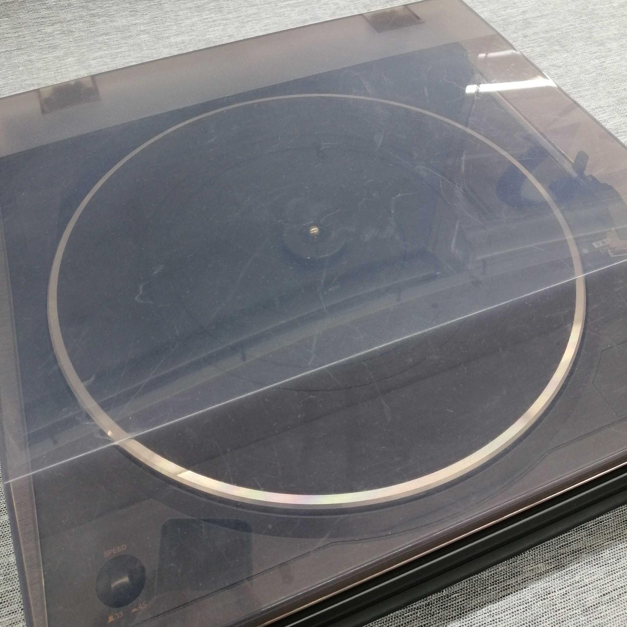 キズ多めです。