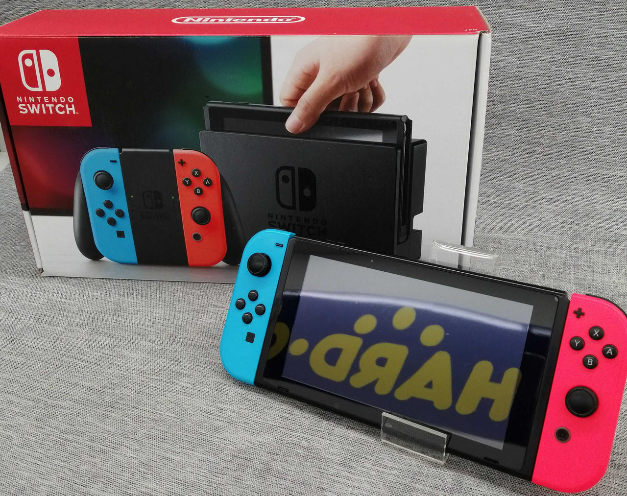 Nintendo Switch 黄緑 本体 + ゲームカード10枚 Nintendo Switch 黄緑 本体 + ゲームカード10枚