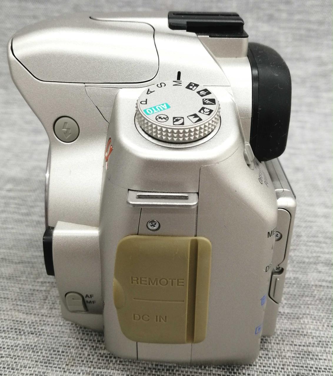 SONY a300 一眼レフカメラ　【ジャンク品】 SONY α300 一眼レフカメラ（ジャンク品）