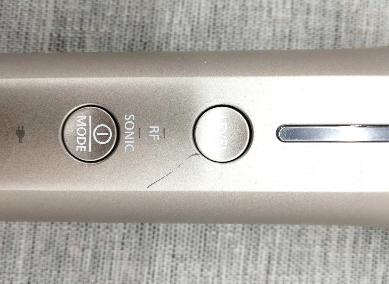 本体キズあります