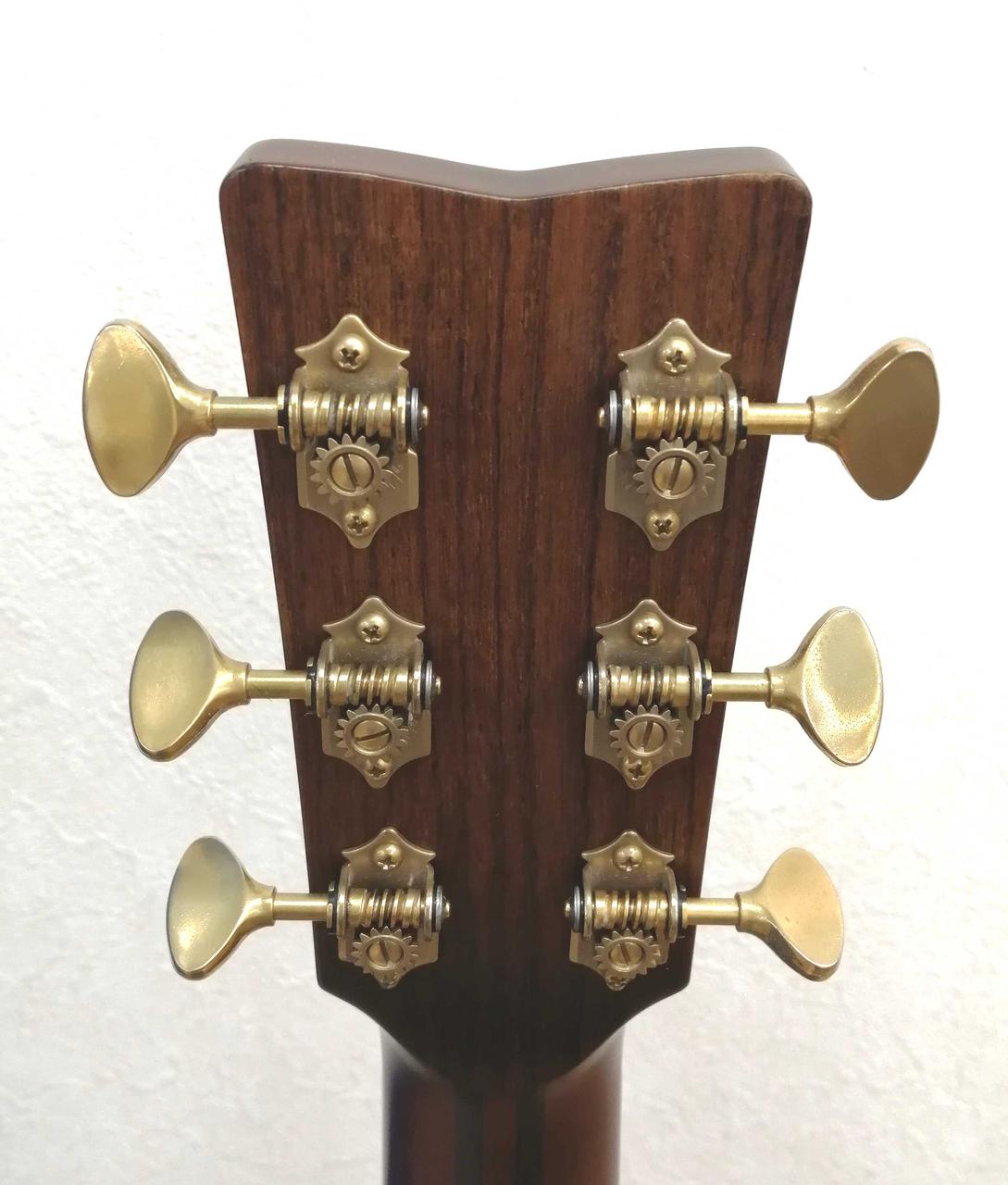 YAMAHA アコースティックギター FG420A ボデイ裏補修跡あり音鳴り良い YAMAHA アコースティックギター FG420A ボデイ裏補修跡あり音