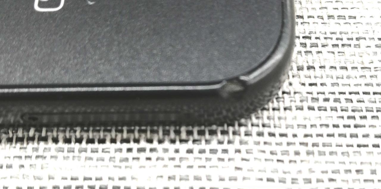 外装欠けてる箇所あり