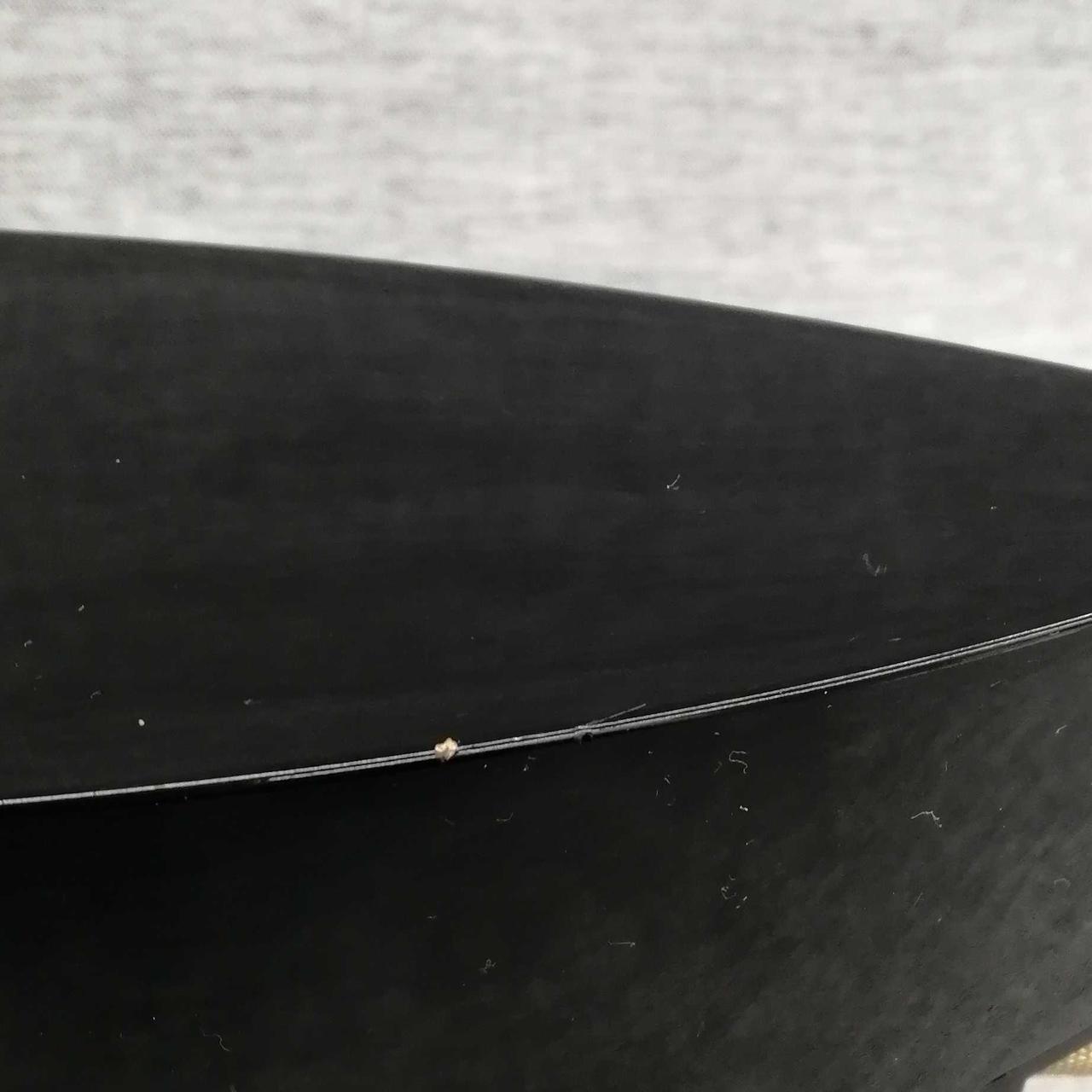 欠け、塗装剥がれあり