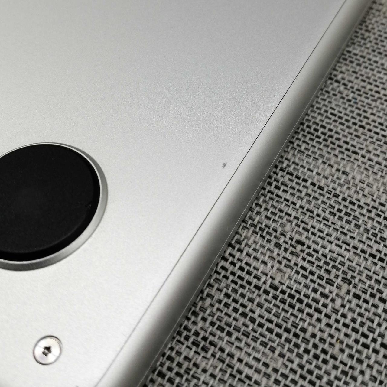 小さいキズあります