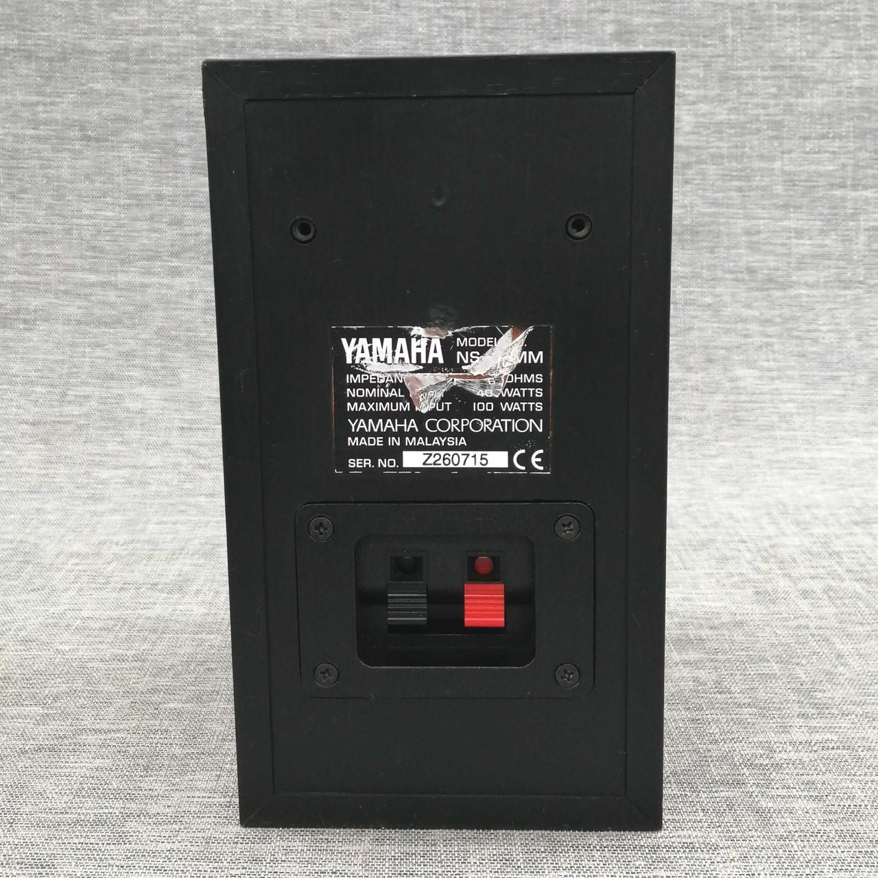 シール剥がれかけてます