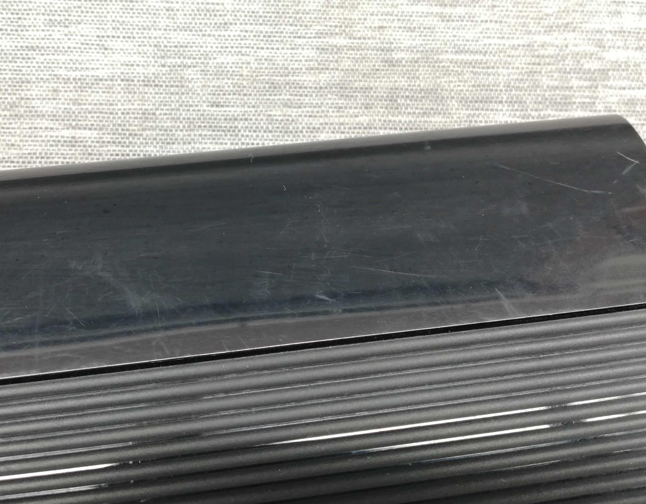 細かいスレキズあります