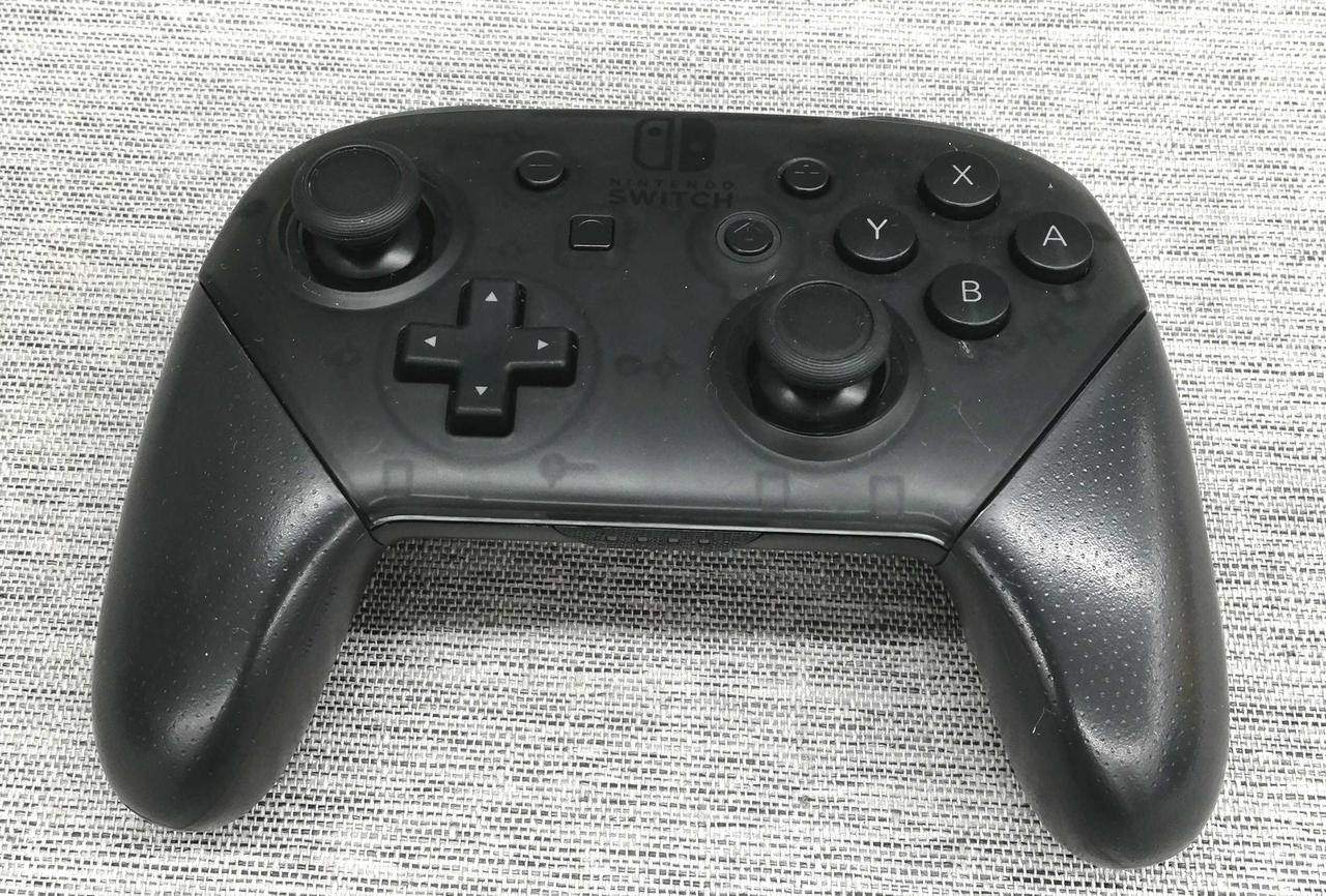 PROコントローラー