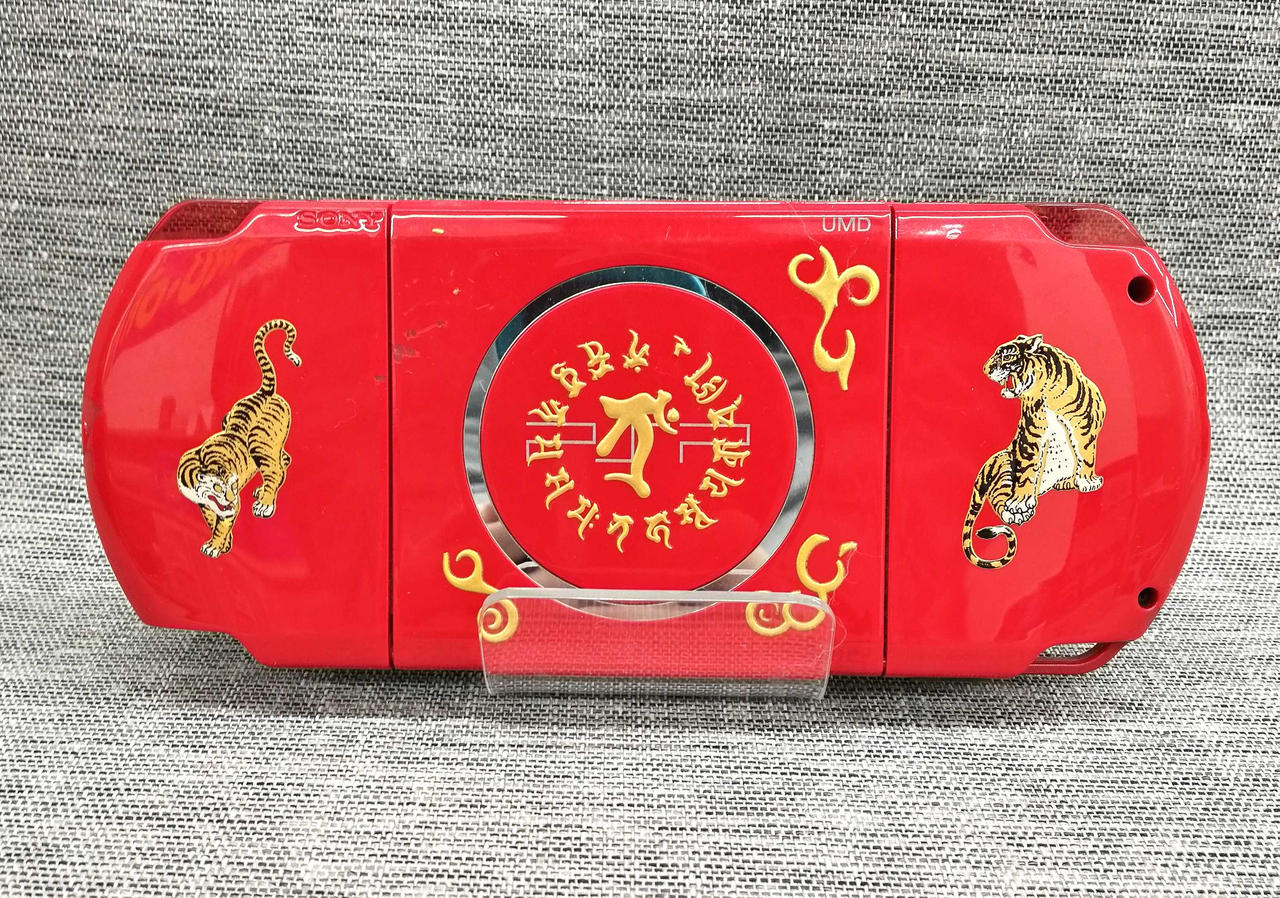 ※シール貼り付けあります。