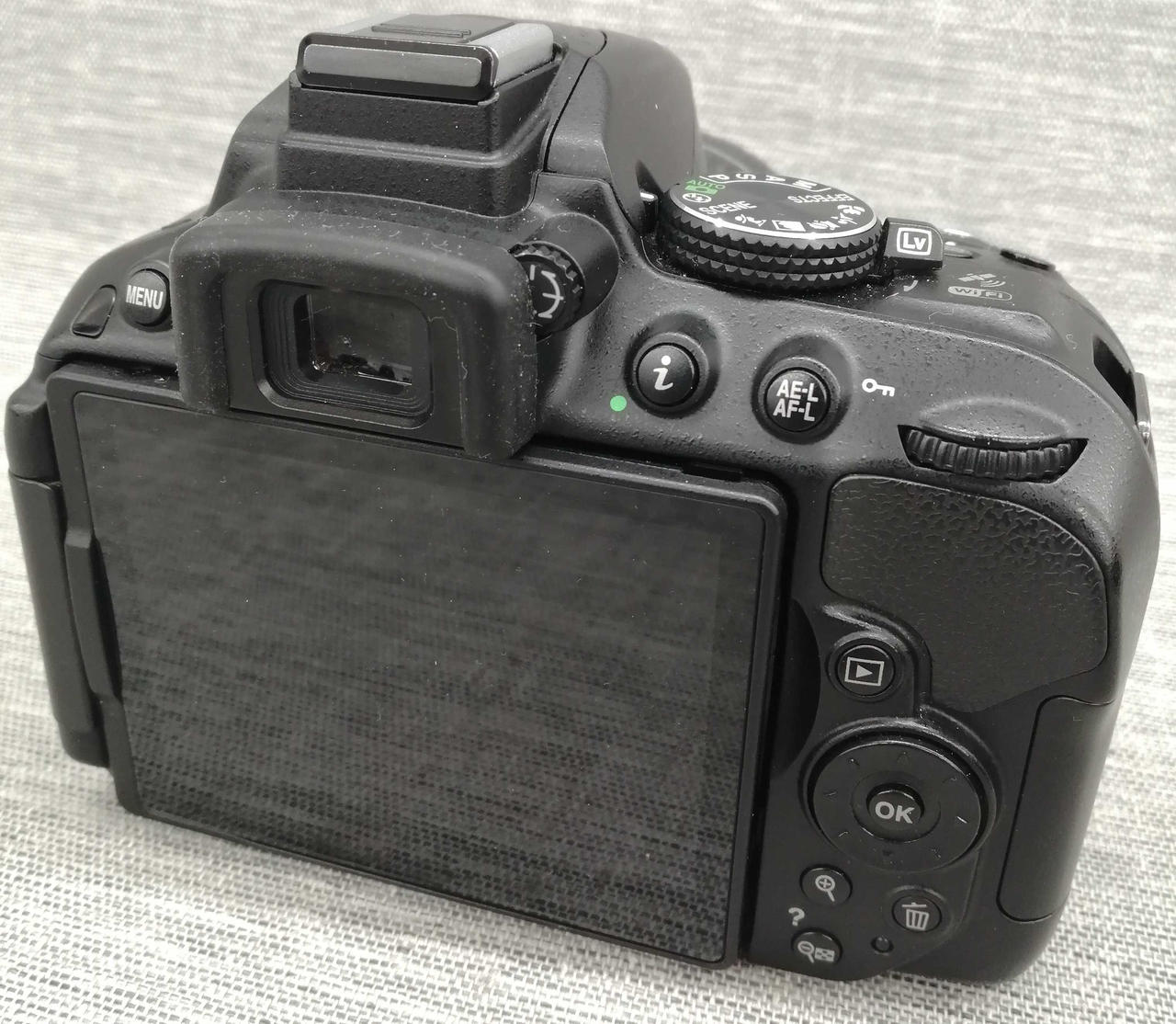 ニコン(NIKON)|デジタル一眼|【ハードオフ公式通販】オフモール