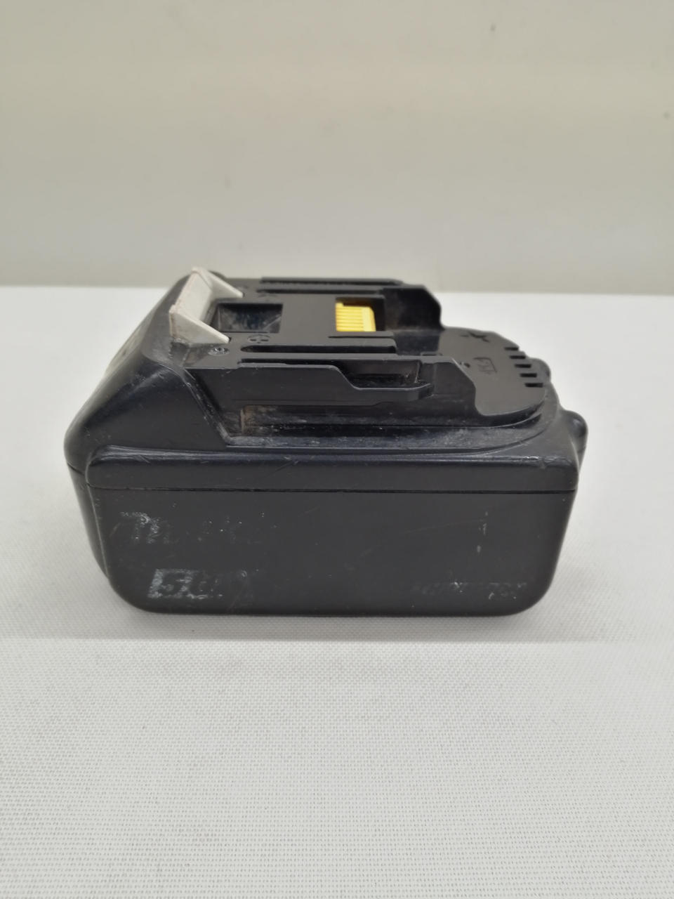  充電式インパクトドライバーセットΩ