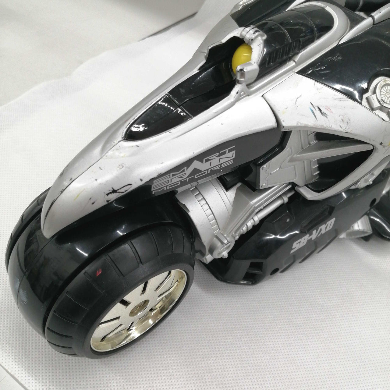 全体的にキズあります