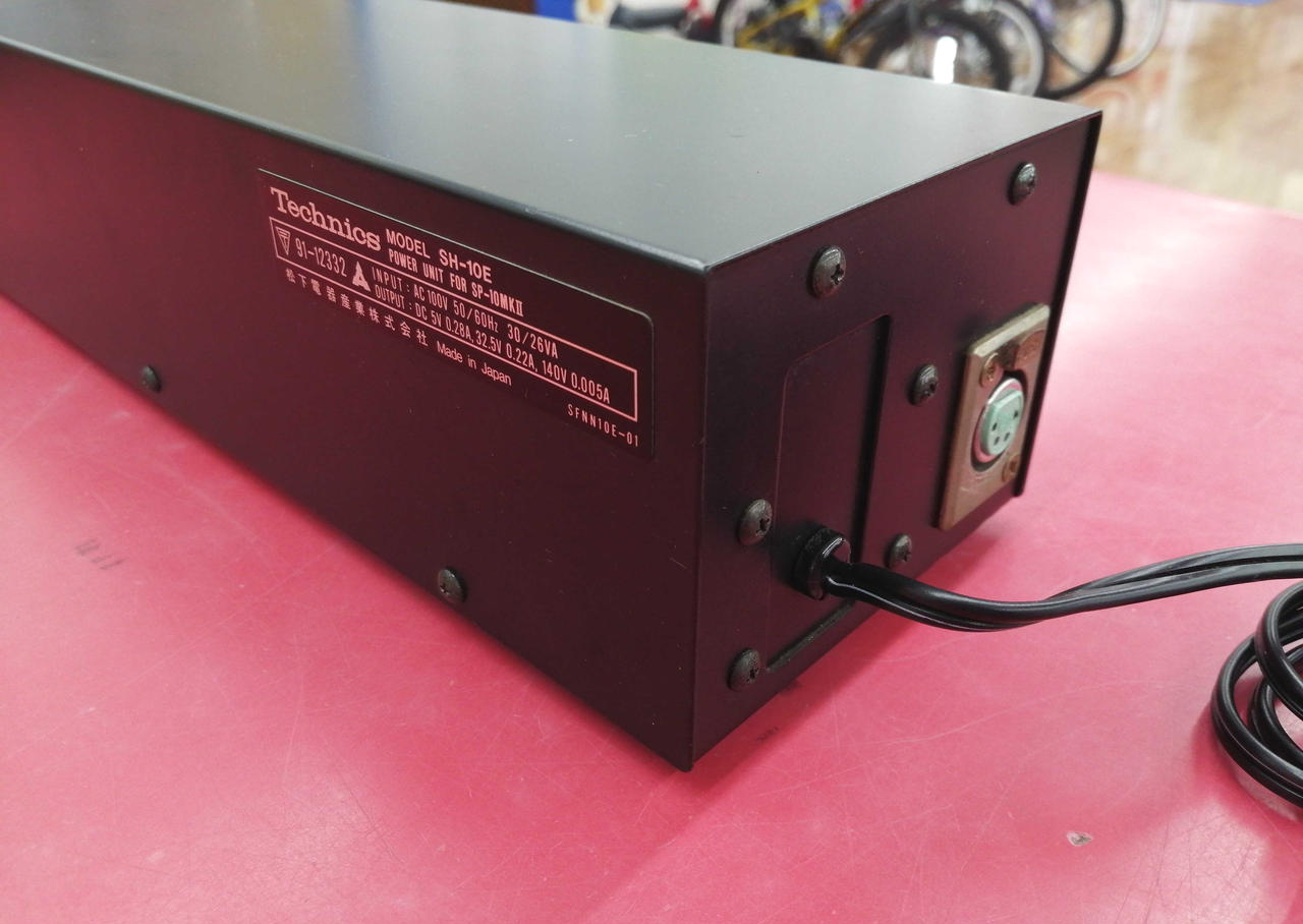 DJ Technics ターンテーブル 本体 廃盤 DJシーンで活躍したTechnicsのアナログターンテーブルを精緻に