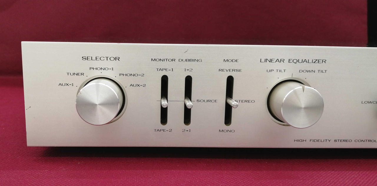 LUXMAN ラックスマン C-7i コントロールアンプ LUXMAN C-7i(improved model)の仕様 ラックスマン