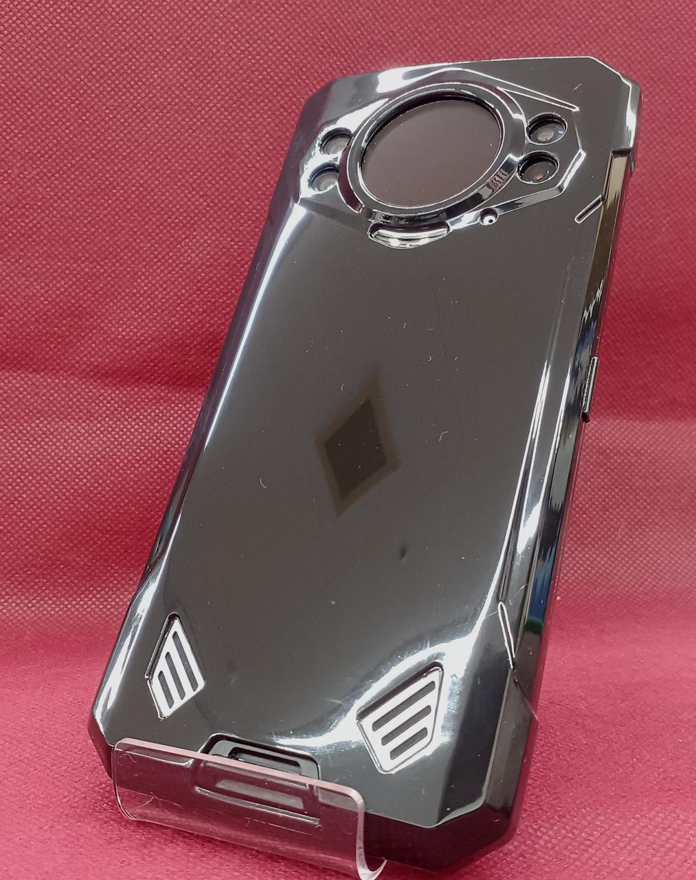 シリコンケース付属