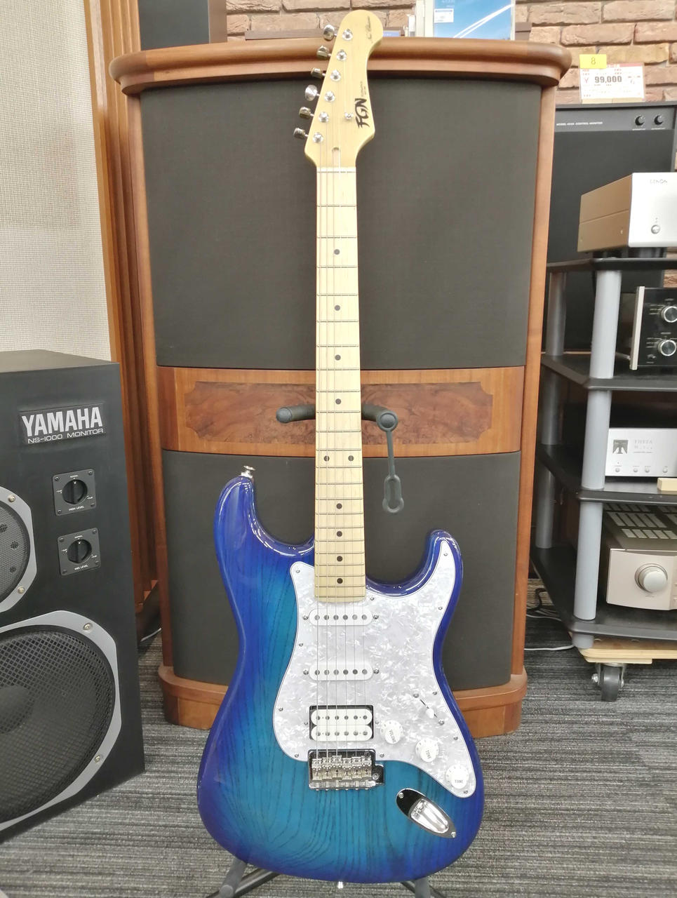 FUJIGEN FGN KNST11RBD エレキギター FUJIGEN(FGN) Neo Classic KNST11RBD White Blonde 買取りました