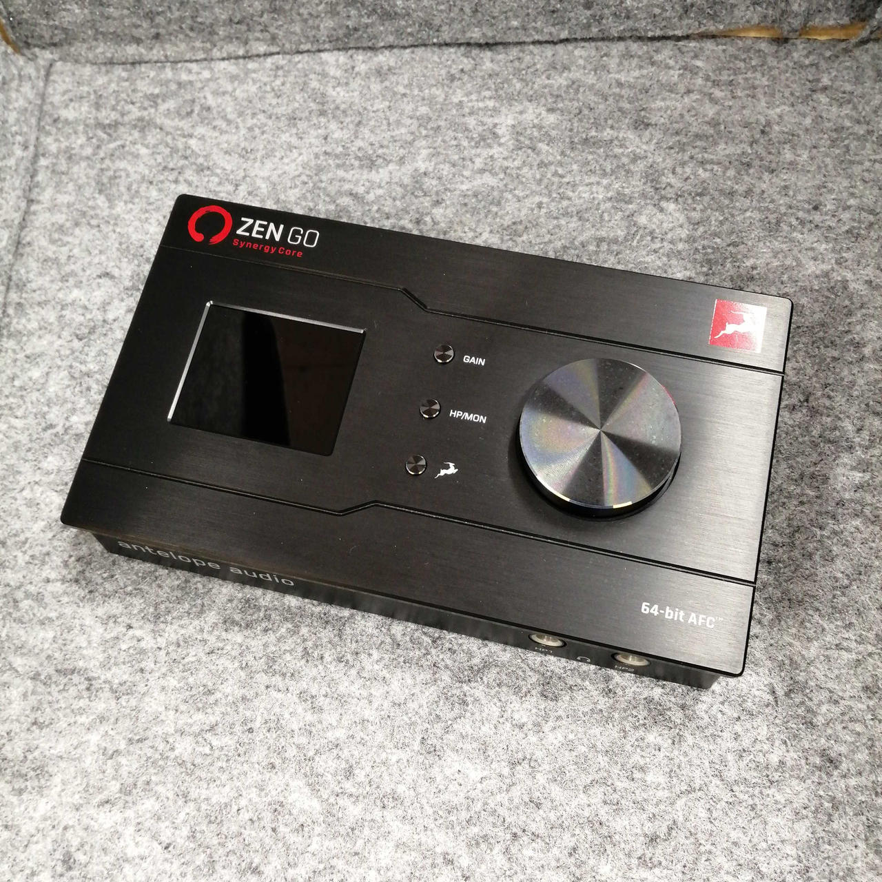 Zen Go Synergy Core オーディオインターフェイス箱付中古品 Zen Go