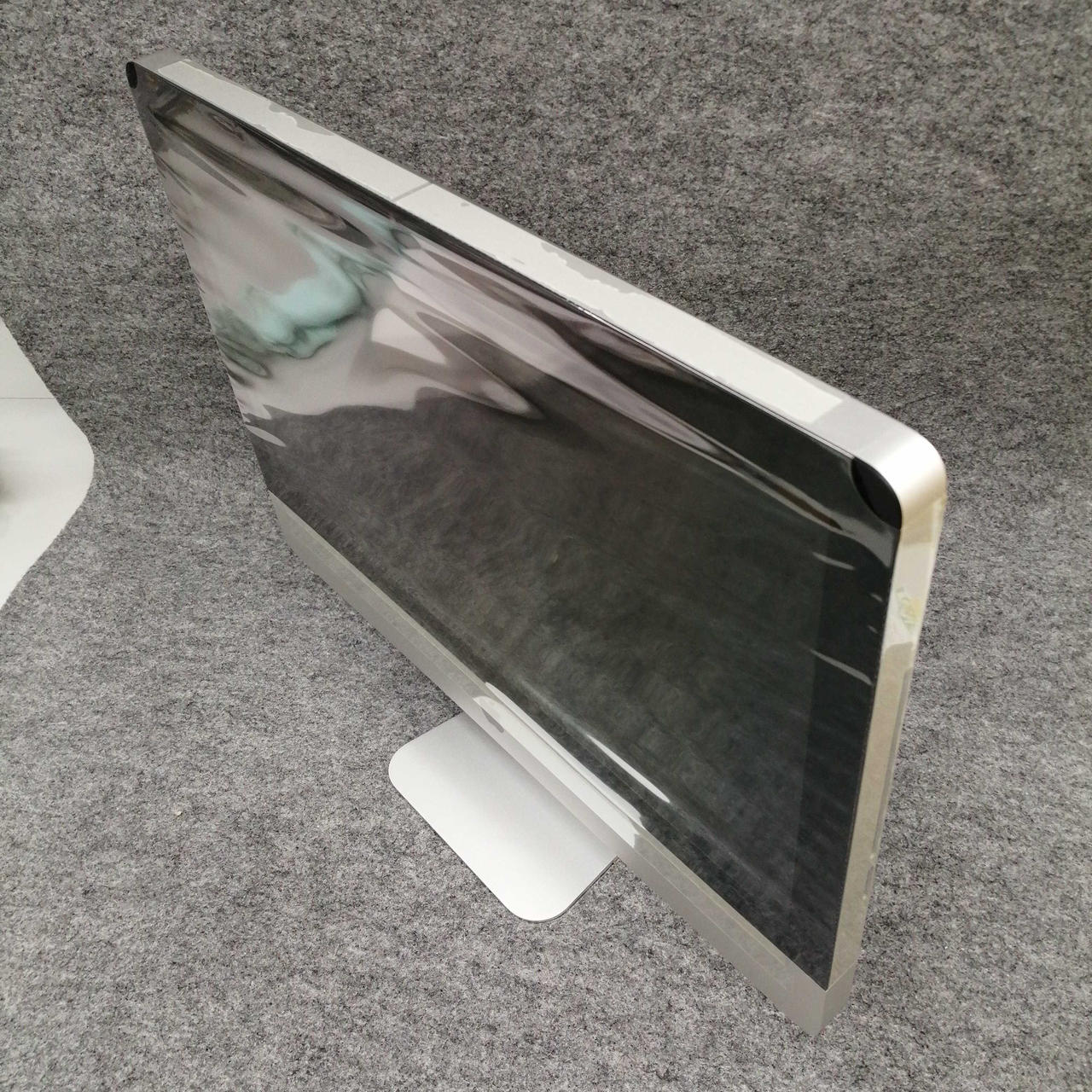 フィルム剥がさた形跡ありません