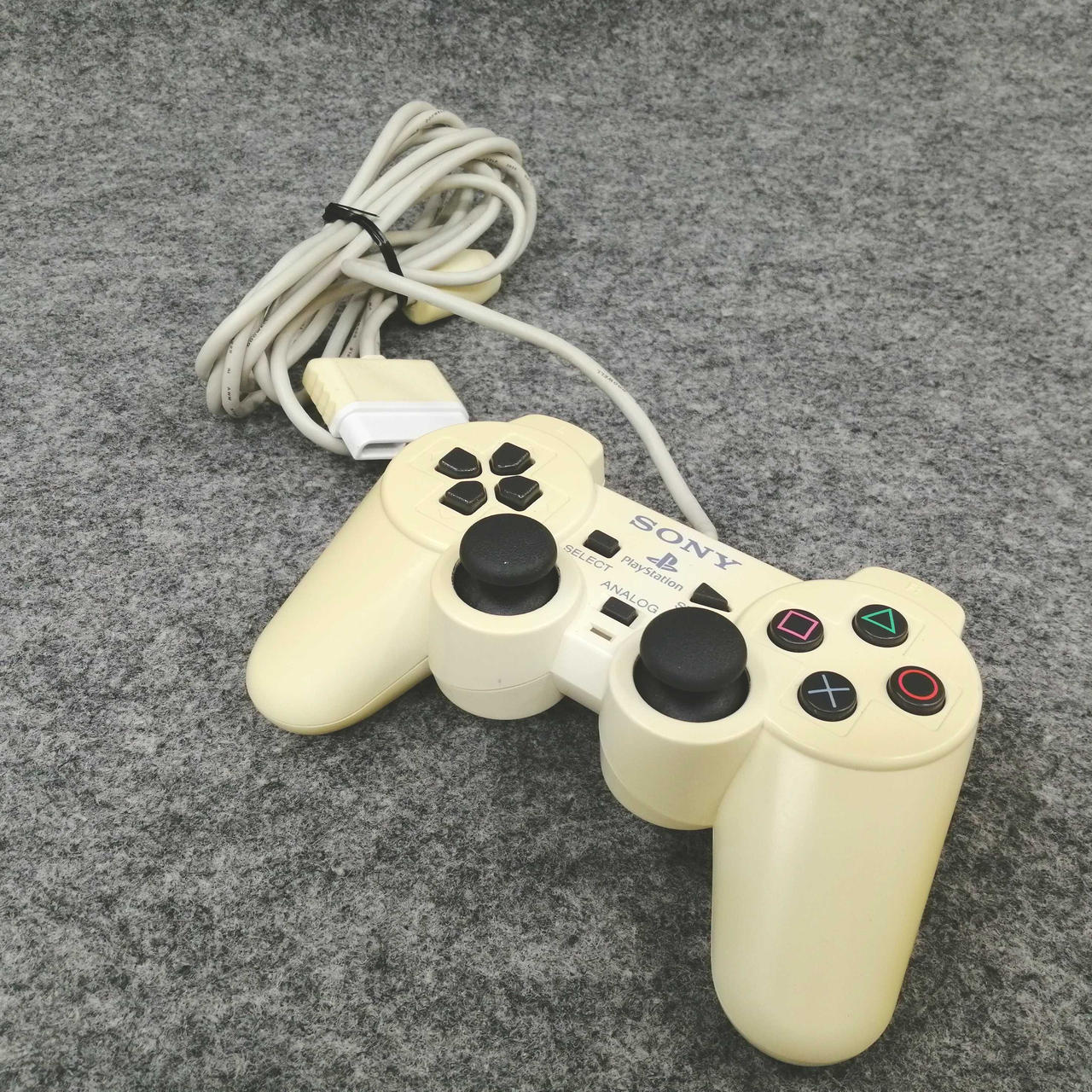 コントローラー日焼けしています