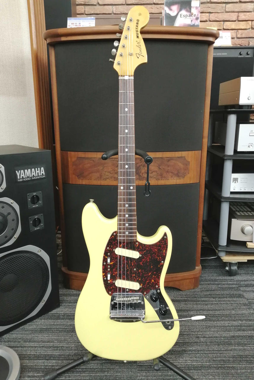 fender japan mustang カート仕様　社外ハードケース付き fender japan mustang カート仕様 社外ハードケース付き fender japan