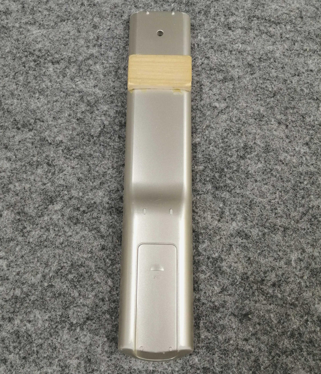 リモコン外観に改造あり