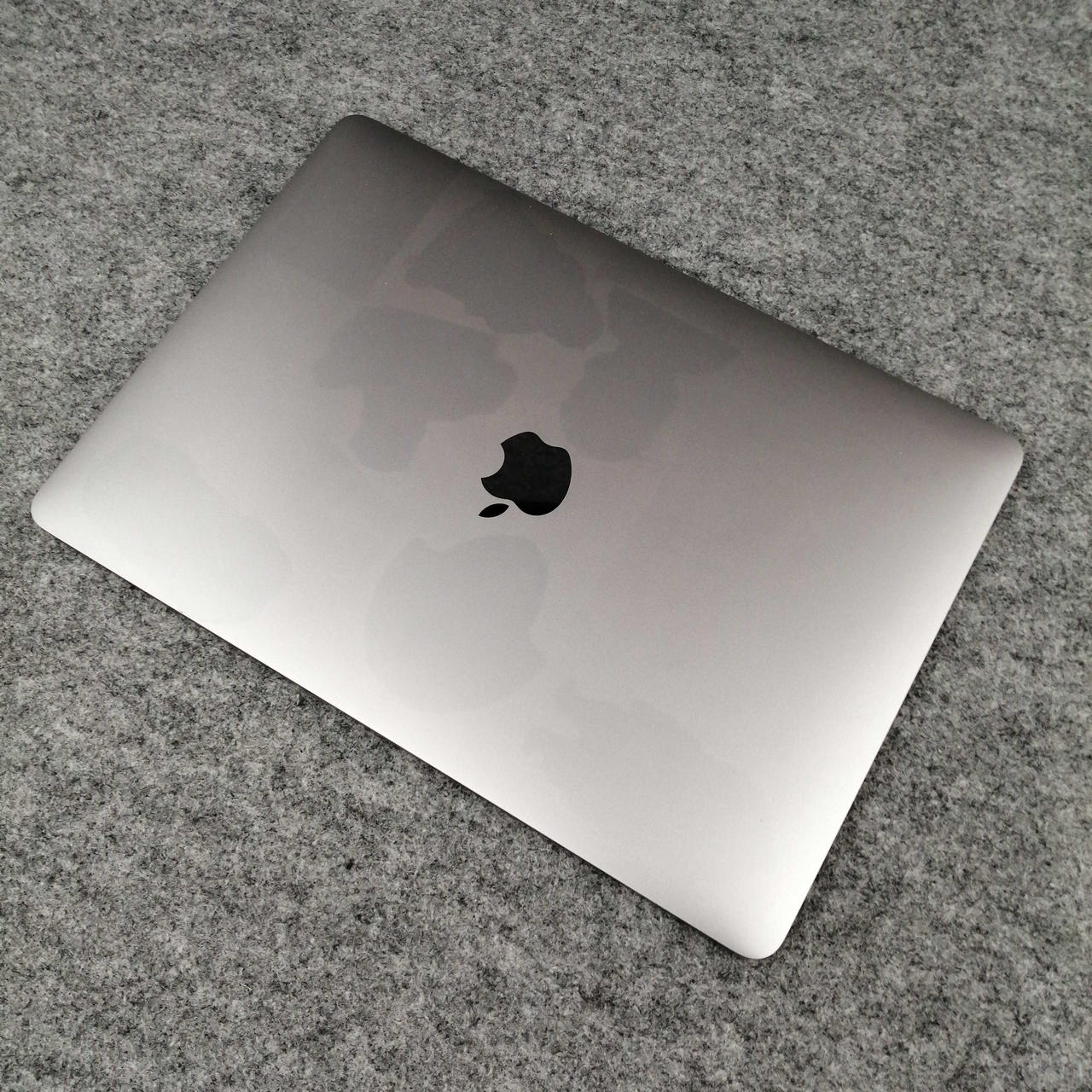 アップルコンピュータジャパン(APPLE)|【ジャンク】 MACBOOK PRO