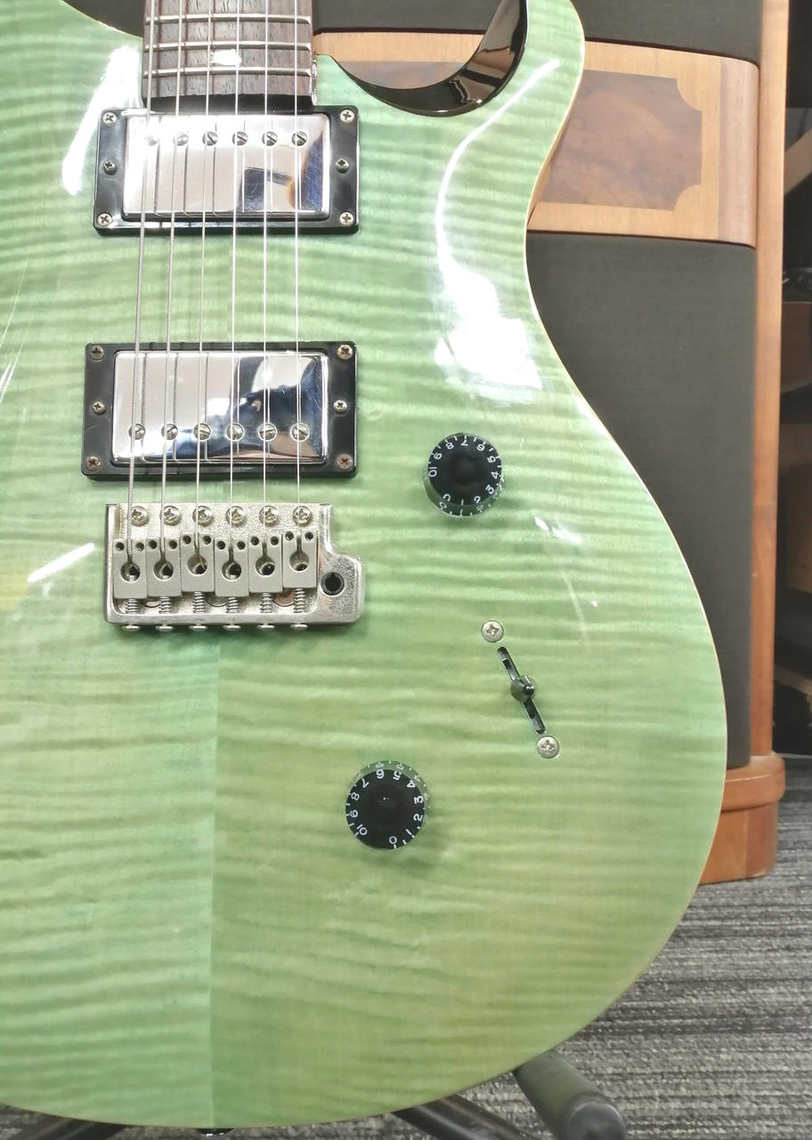 コイルタップ非搭載モデルになります。