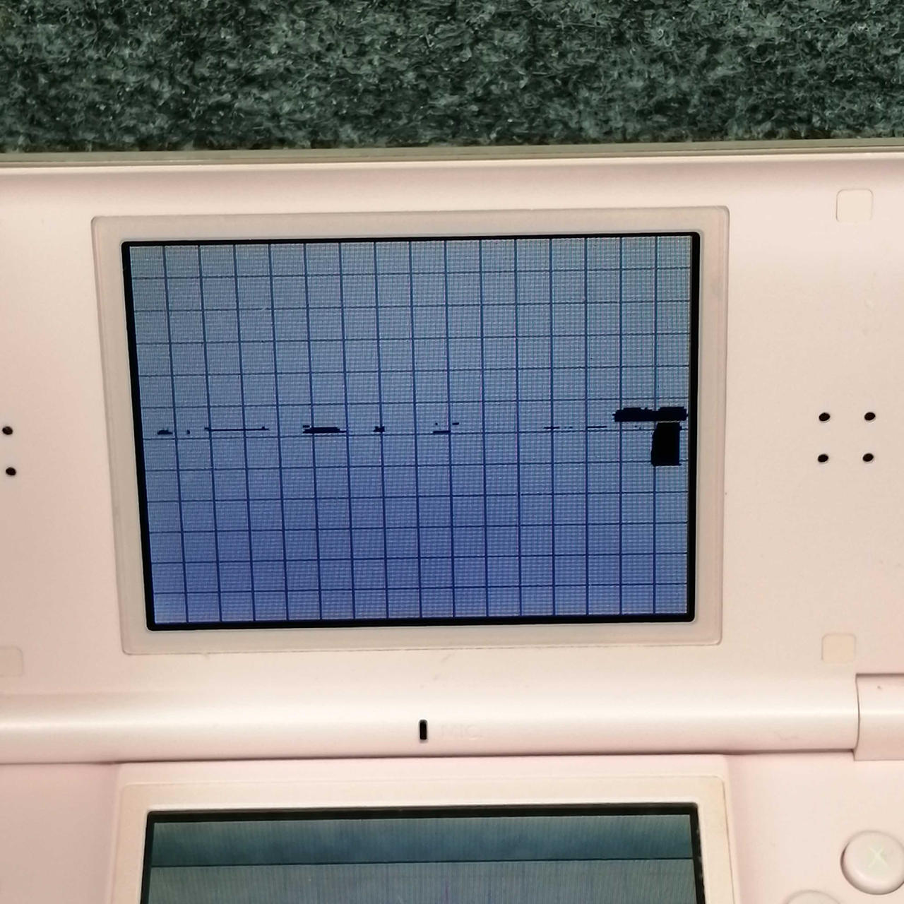 上画面液晶漏れあり