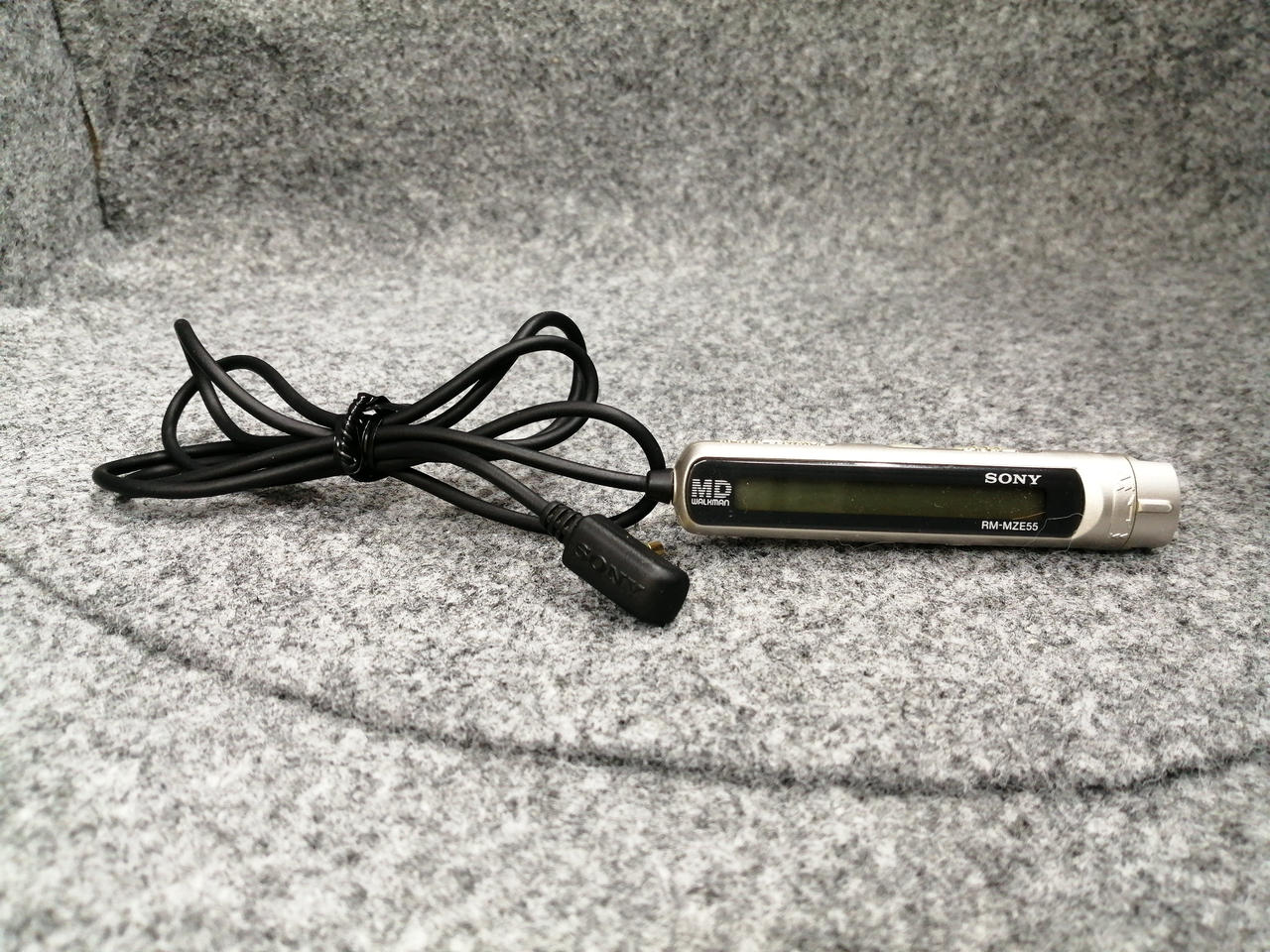 【ジャンク】SONY MDウォークマン MZ-N10 Yahoo!オークション -「sony mz-n10」の落札相場・落札価格