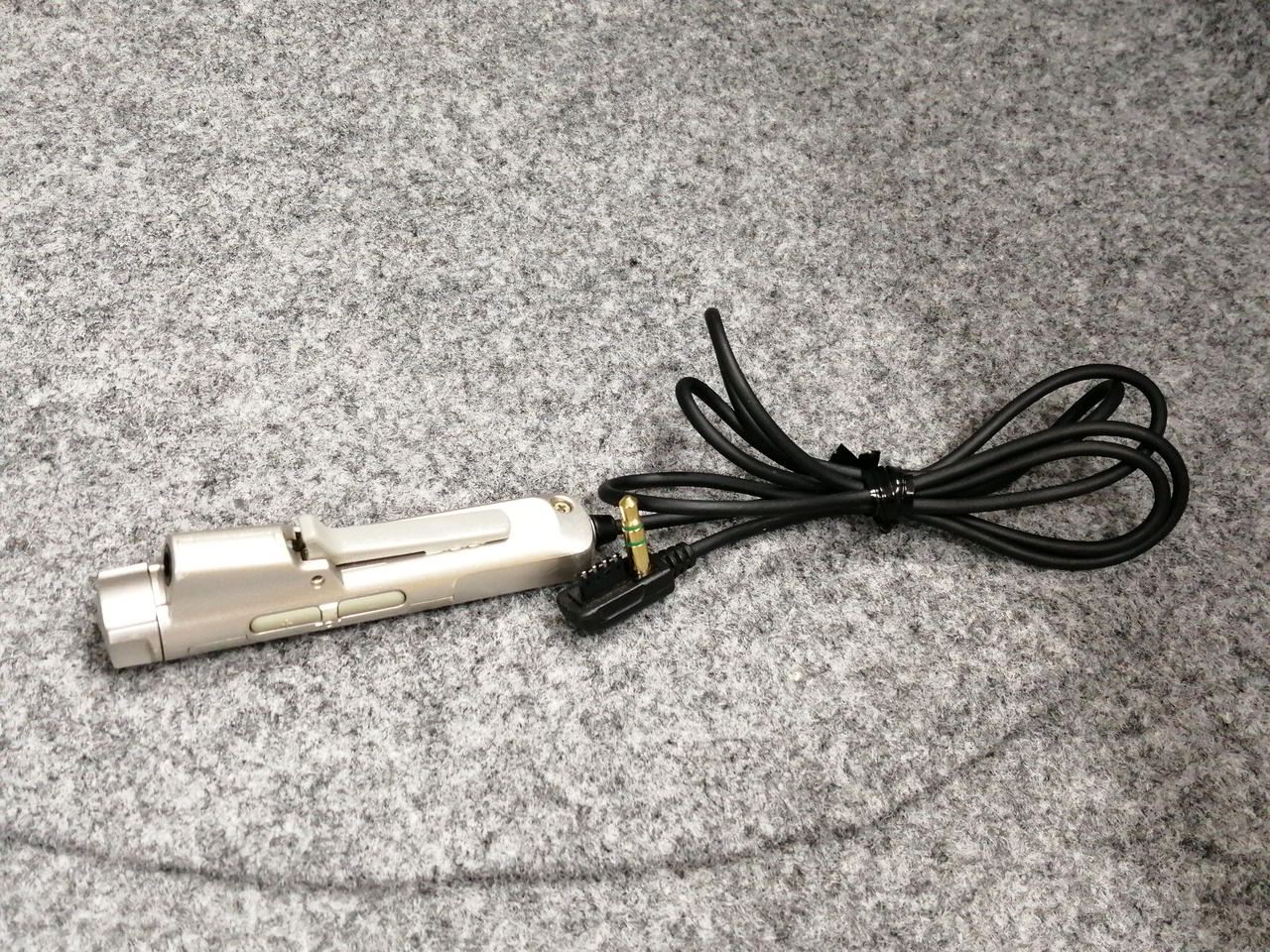 ＳＯＮＹ　ＭＤウォークマン：ジャンク品 SONY - SONY スティック型ウォークマン ジャンクの通販 by