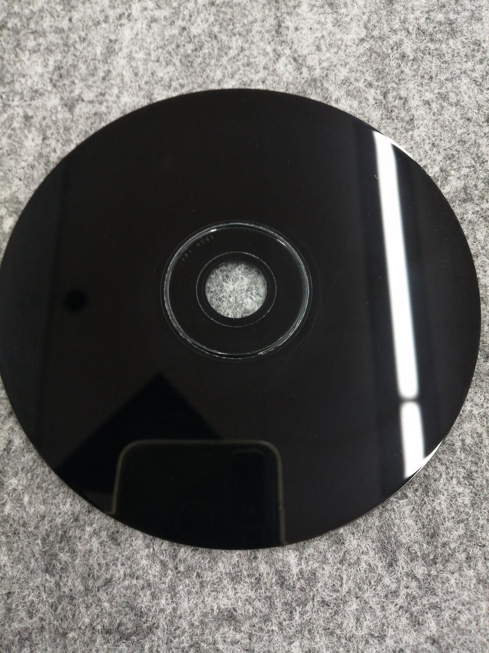 中央部ヨゴレあり