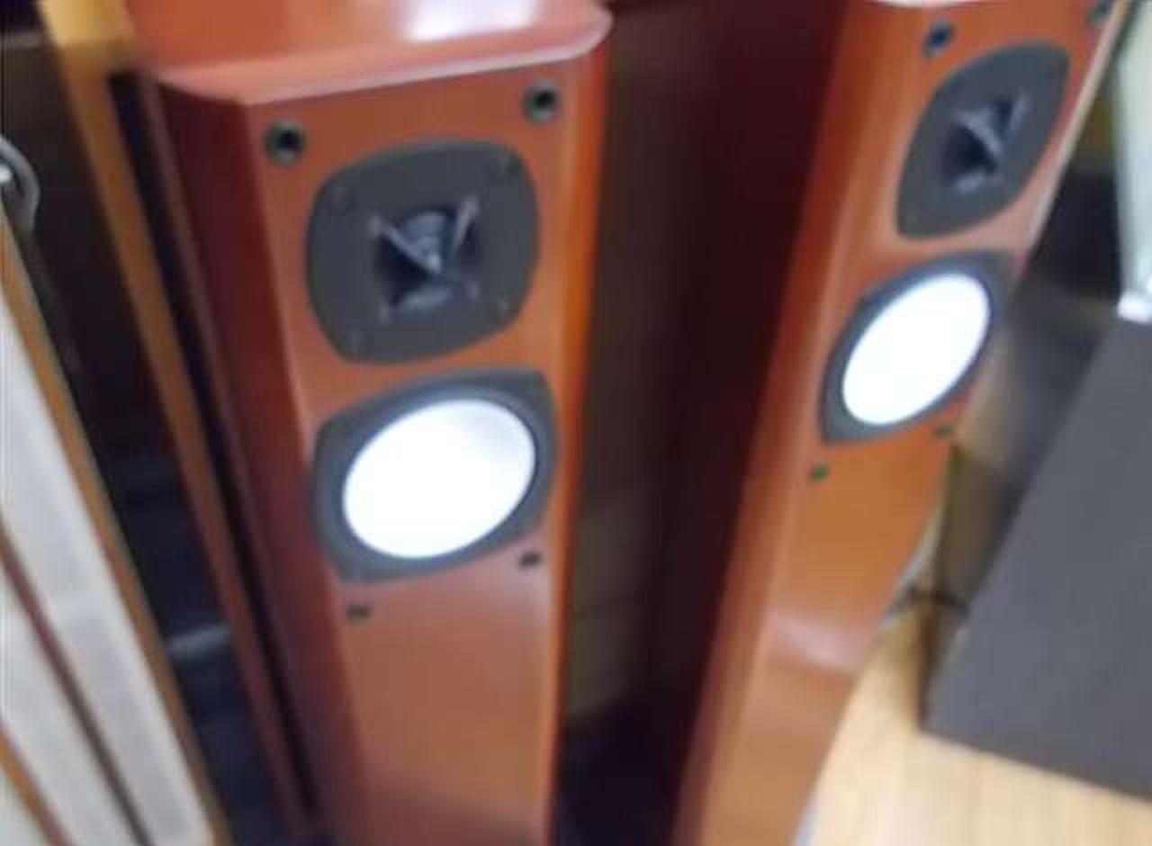 【未開封】 2台セット トールボーイスピーカー D-057F ONKYO 新品 Amazon.co.jp: ONKYO トールボーイスピーカーシステム （2台1組） D