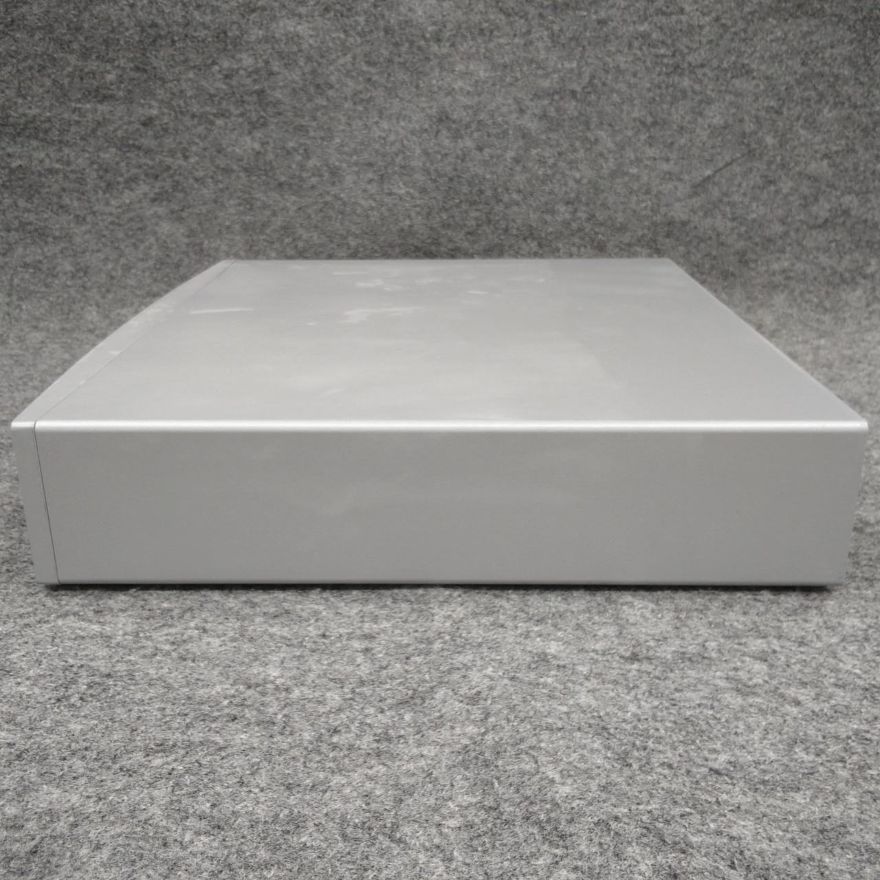 側面部シミなどの傷み見受けられます