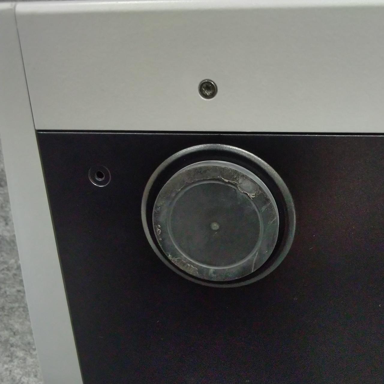 脚部ゴム部分劣化見受けられます