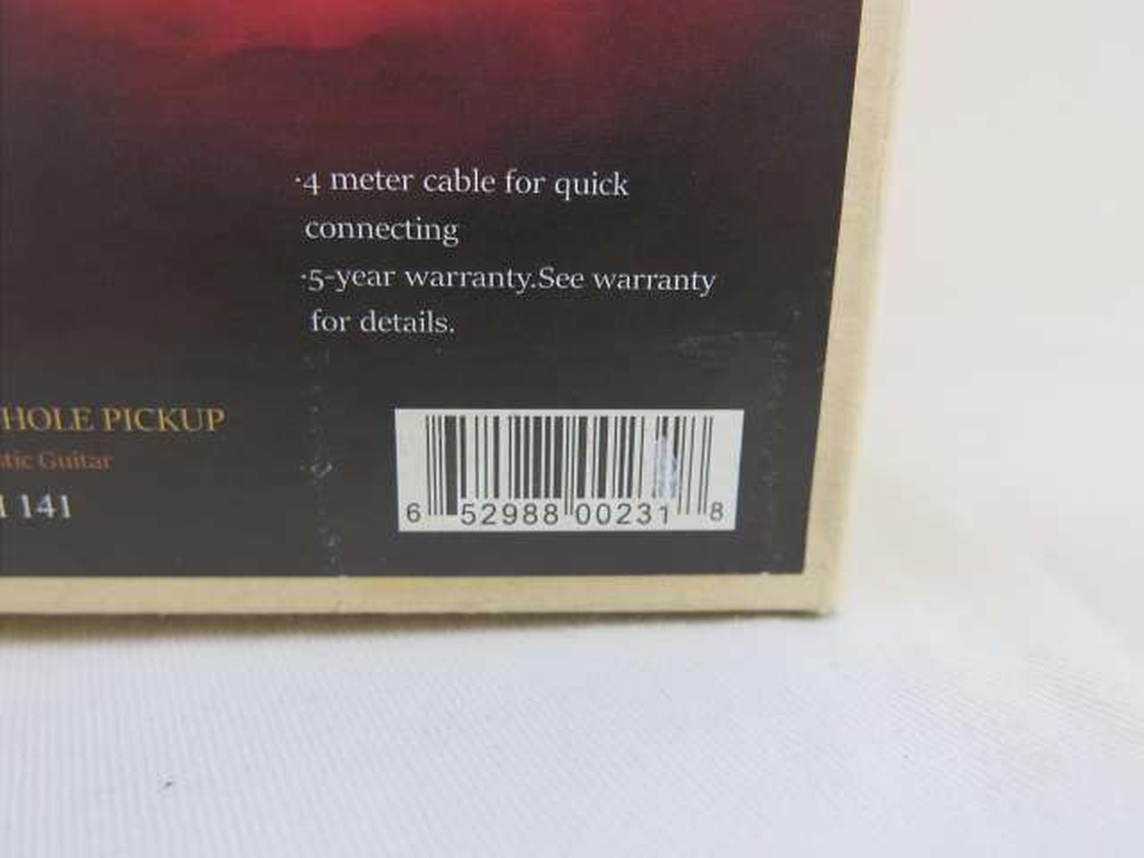 ※値札シール跡あります。