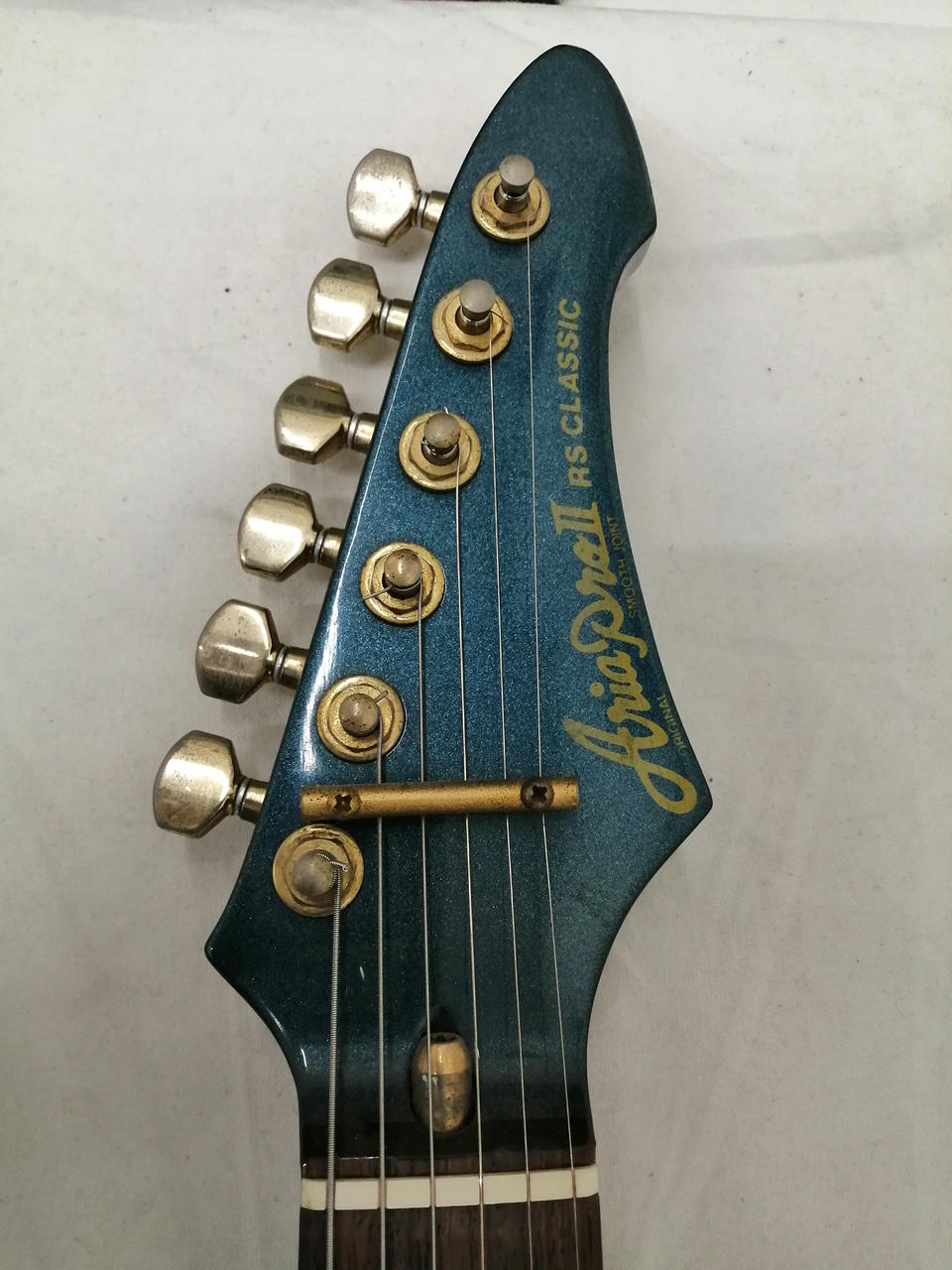 Aria Pro II ビッチコピーモデル☆エレキギター Amazon.co.jp