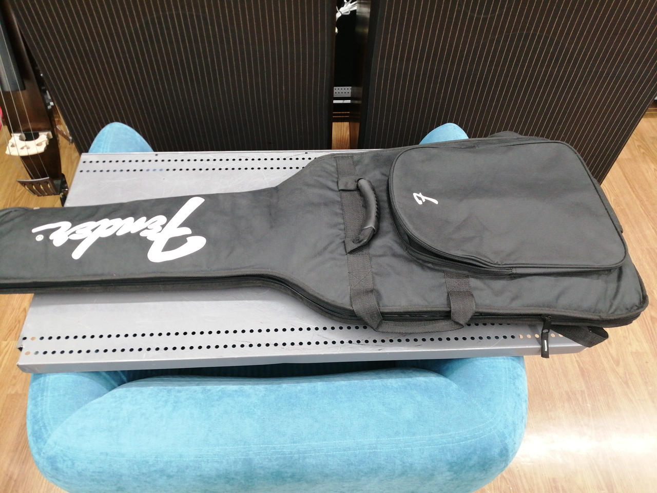 ケースポケットチャック無し