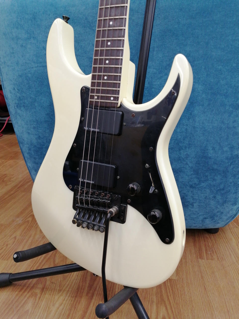 アルプスマーモット　Fernandes 　ギター FERNANDES LA-85KK L'Arc~en~Ciel KEN SIGNATURE MODEL MAPLE