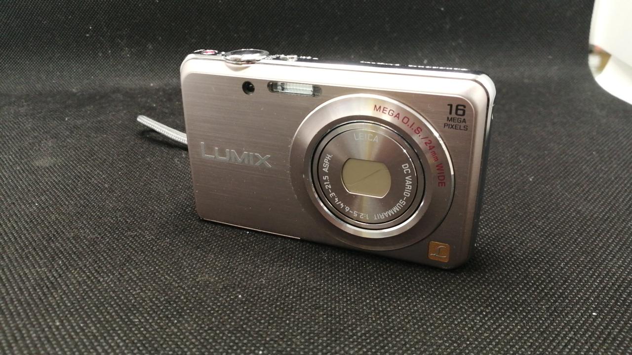 Panasonic　パナソニック　デジカメ　DMC-FX70　動作未確認 DMC-FX70_436505?wid=1200&hei=630