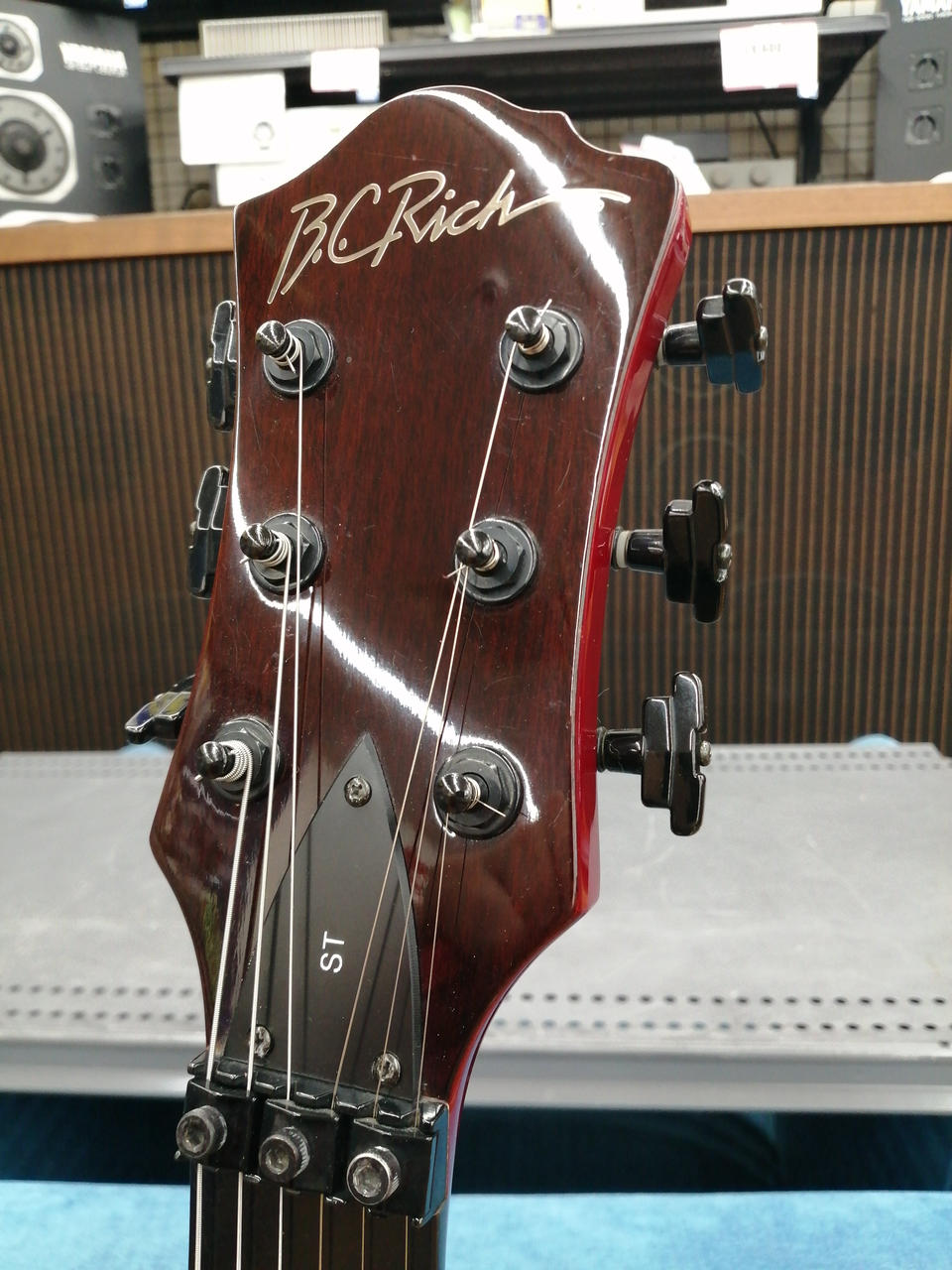 T*m様 激レア　エレキギター　BC Rich ジャンク品　楽器　現状品　パーツ T*m様 激レア エレキギター BC Rich ジャンク品 楽器 現状品