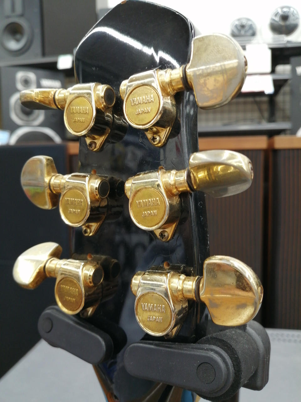 クルーソンタイプペグ跡あり