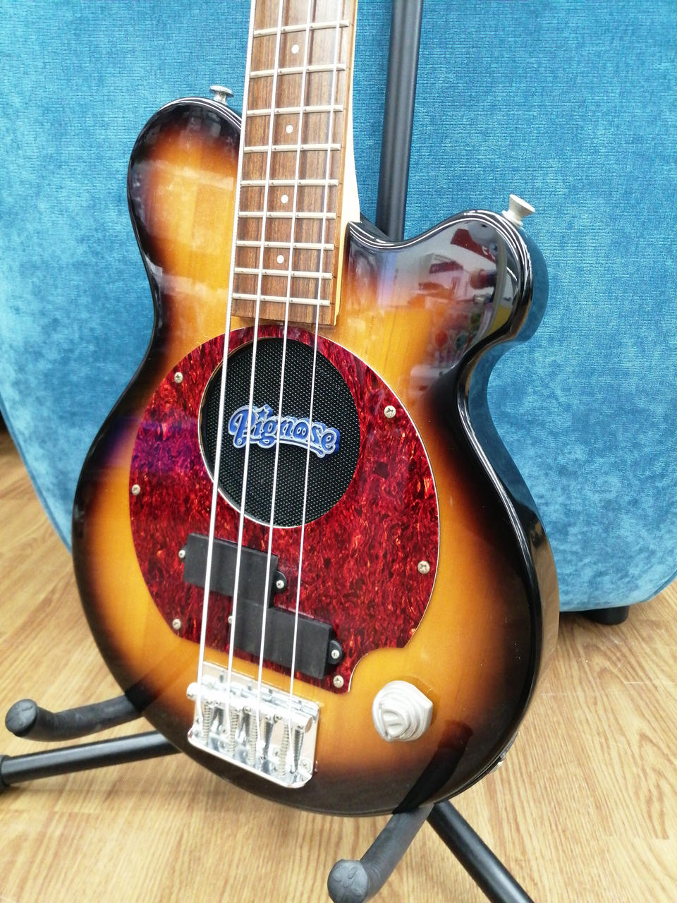 カッタウェイ側にもストラップピン増設