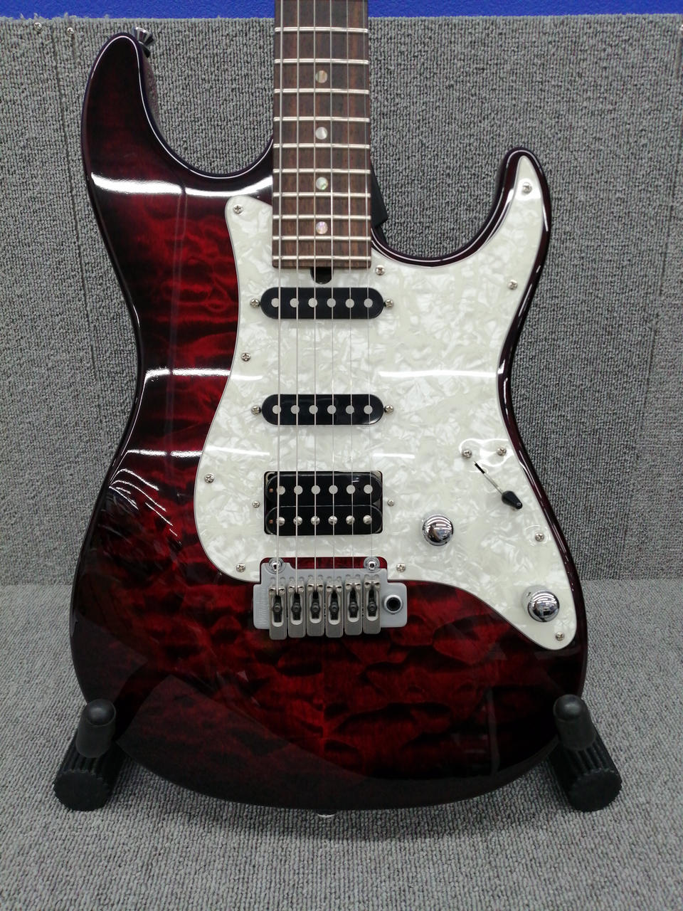 T'S GUITARS 型番：DST-CLASSIC ストラトキャスタータイプ