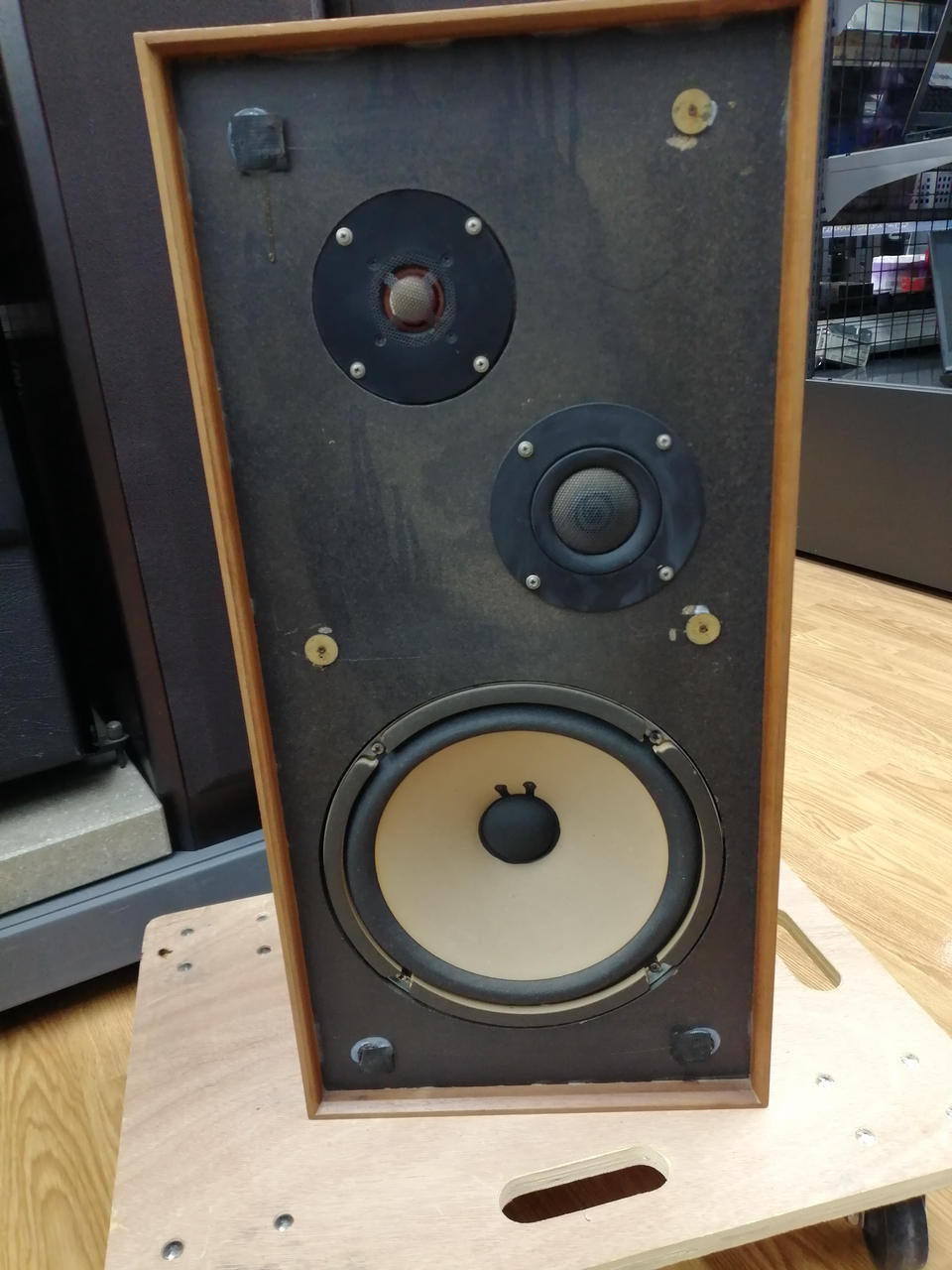 【希少】AKAI ST-300 ペア 3way 3スピーカー 大型 希少】AKAI ST-300 ペア 3way 3スピーカー 大型 - メルカリ