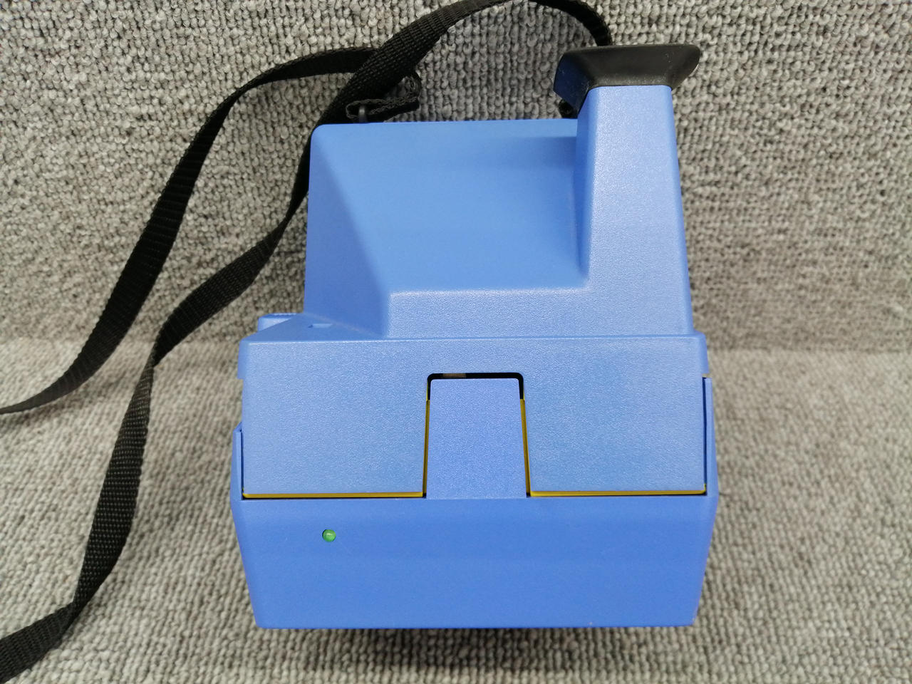 こどものおもちゃ　ポラロイドカメラ　ジャンク品 こどものおもちゃ ポラロイドカメラ - メルカリ