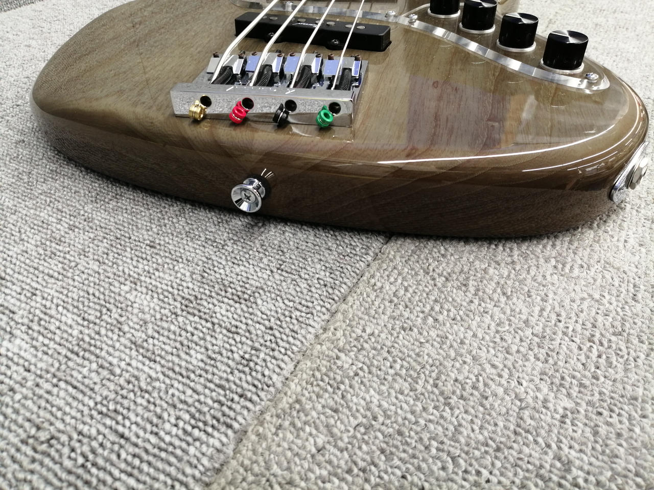 ATELIER Z|ジャズベースタイプ|HARDOFFオフモール（オフモ