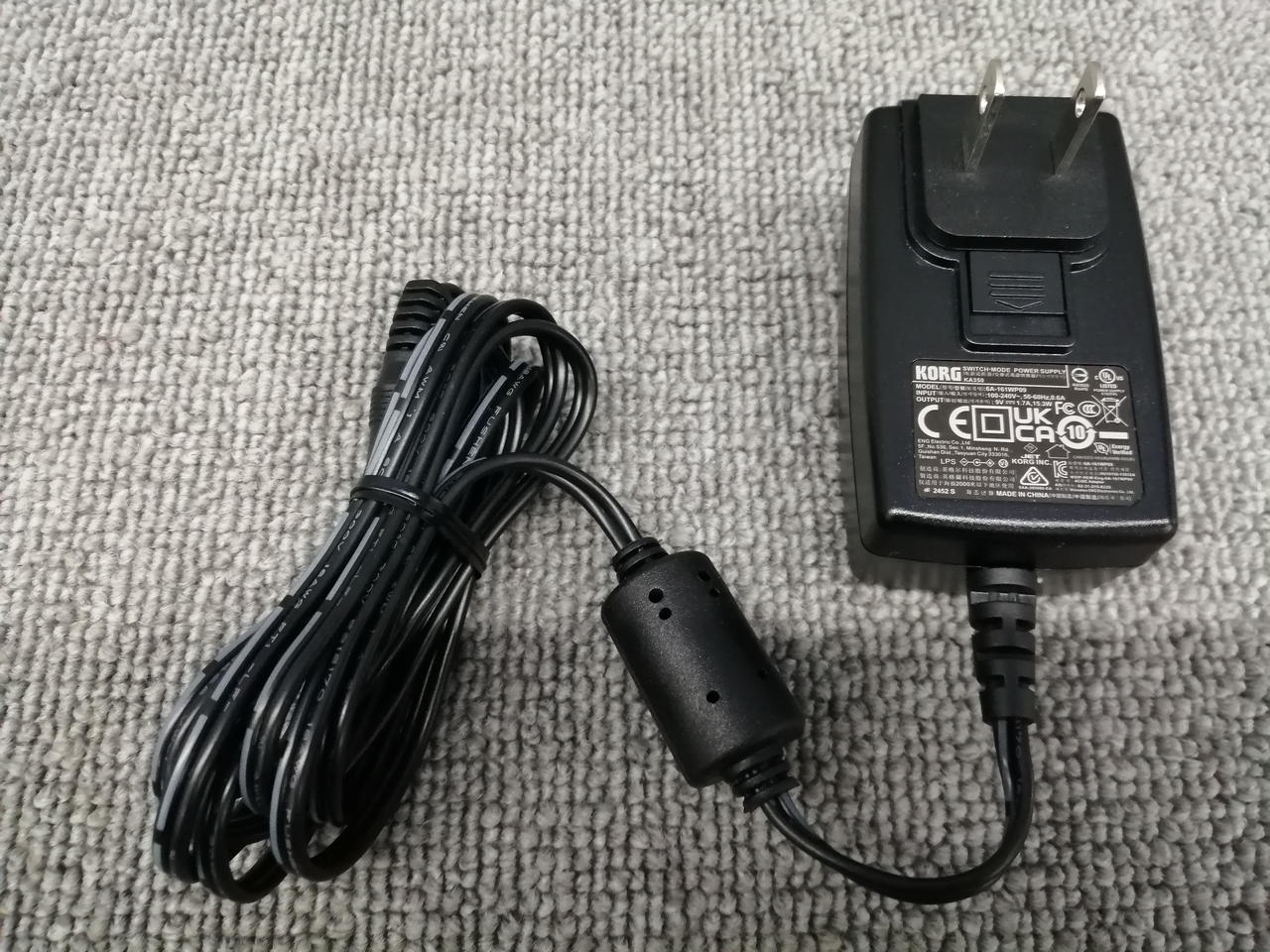 KORG X5Dシンセサイザー 専用バッグ、電源アダプタ付き KORG X5Dシンセサイザー 専用バッグ、電源アダプタ付き KORG X5